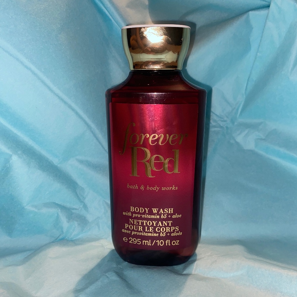 *5/$25*❤️Forever Red Body Wash- NWT!